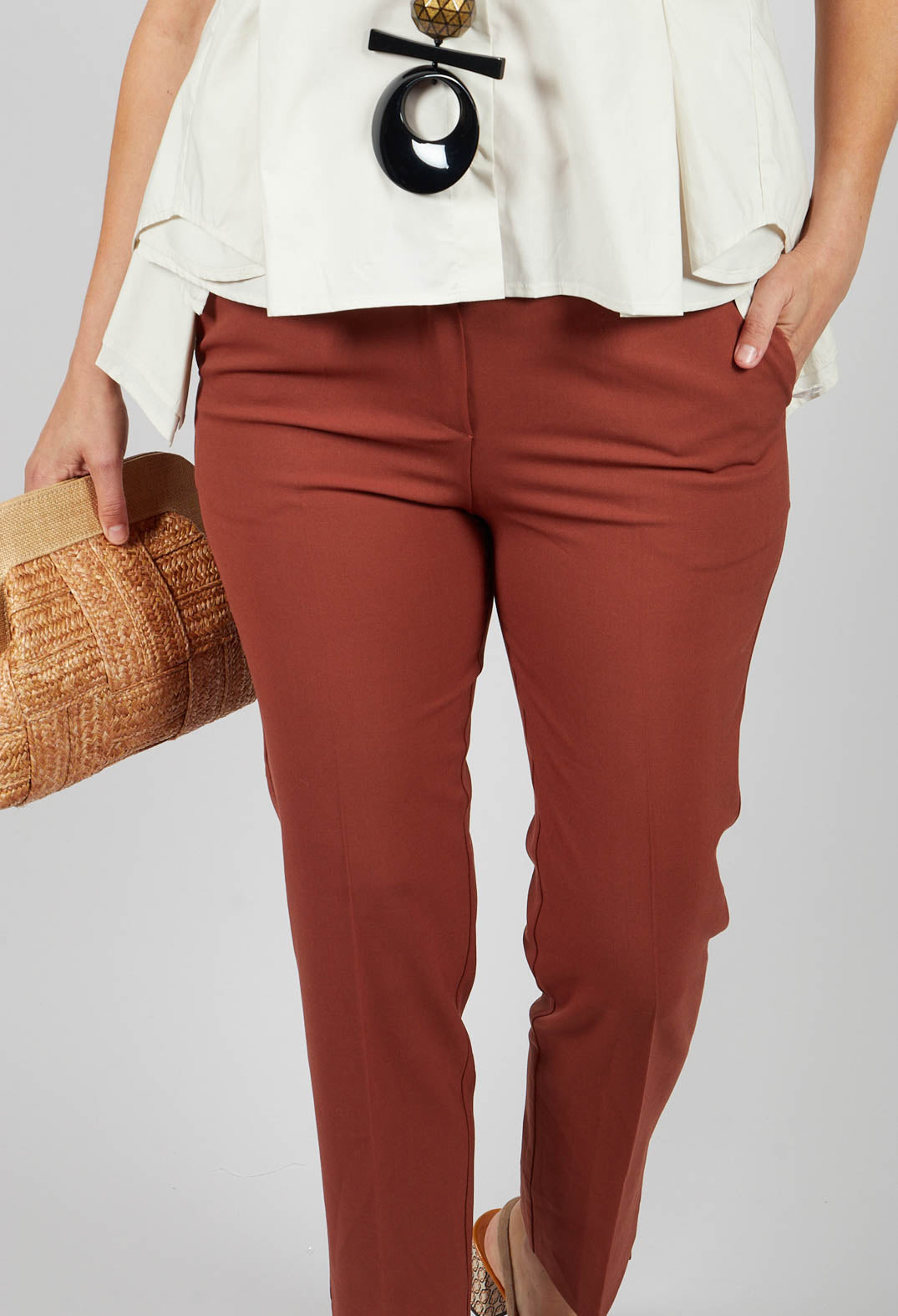 Cigarette Trousers in Rust