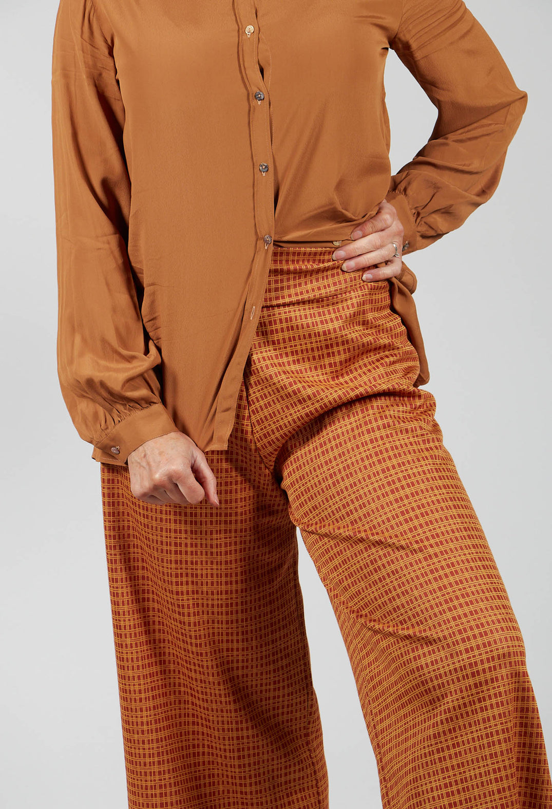 Wide Legged Trousers in Bronzo