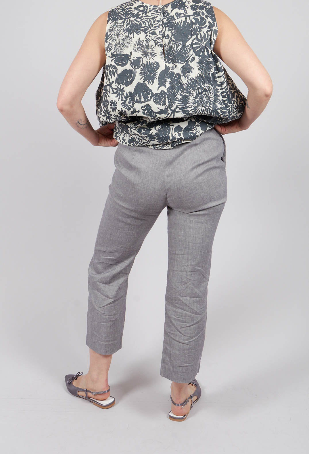 Diagonal Trousers in Medium Grey