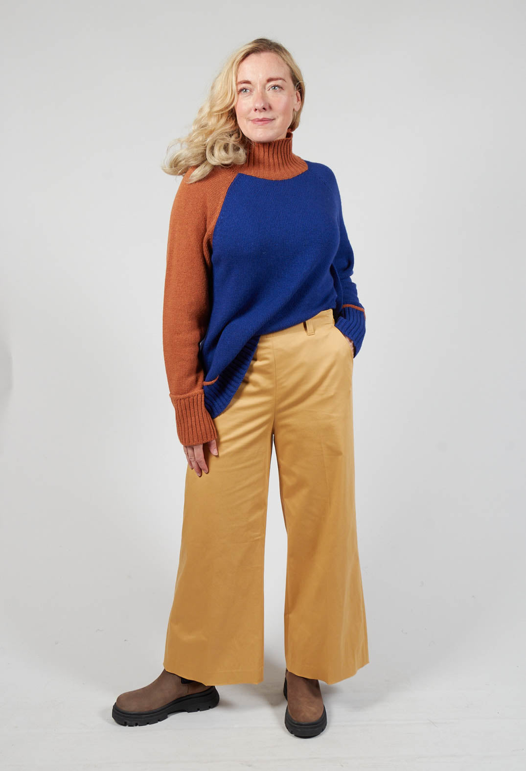 High Waisted Wide Leg Trousers in Pistilli Dizafferano