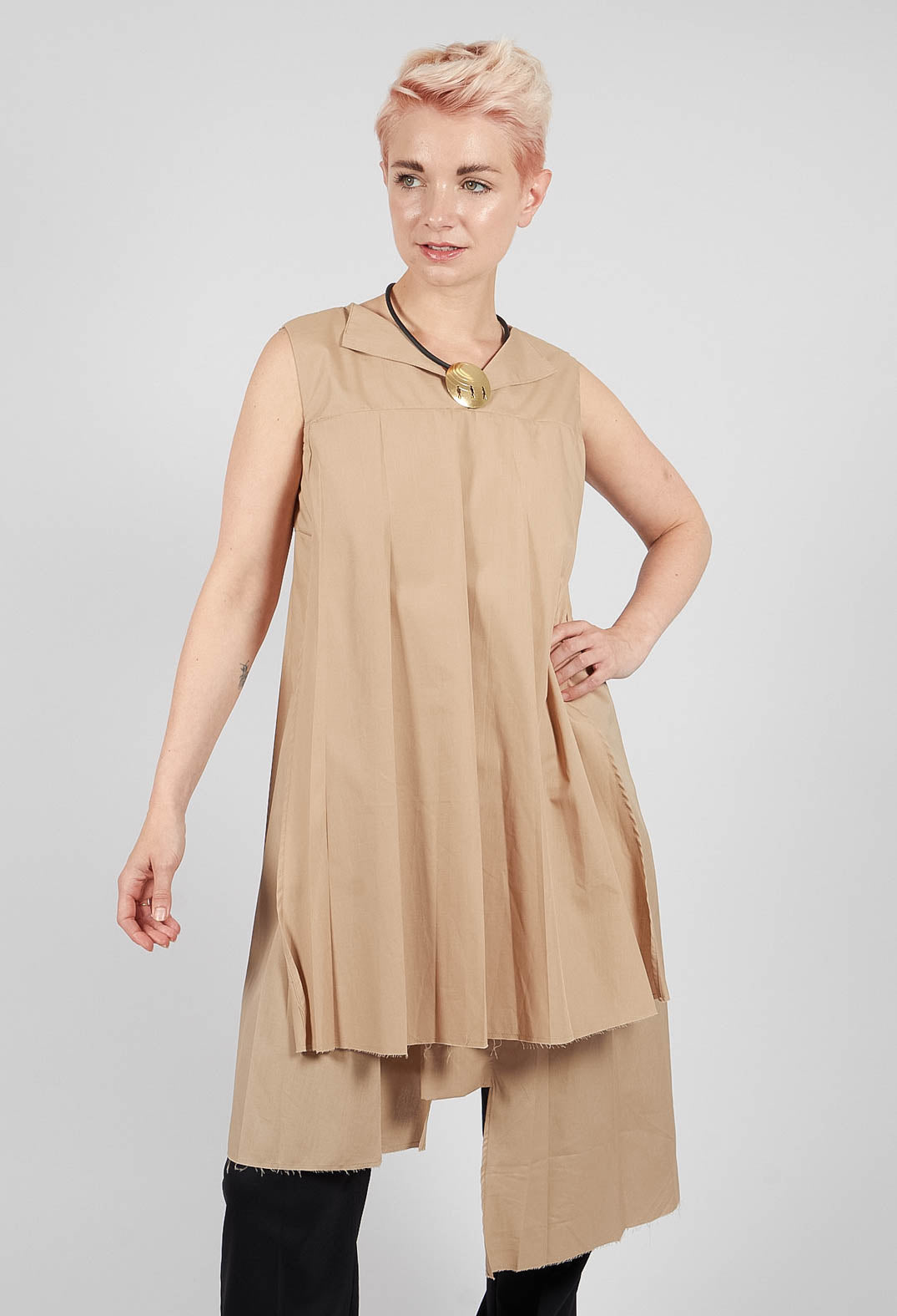 Sleeveless Tunic in Corda