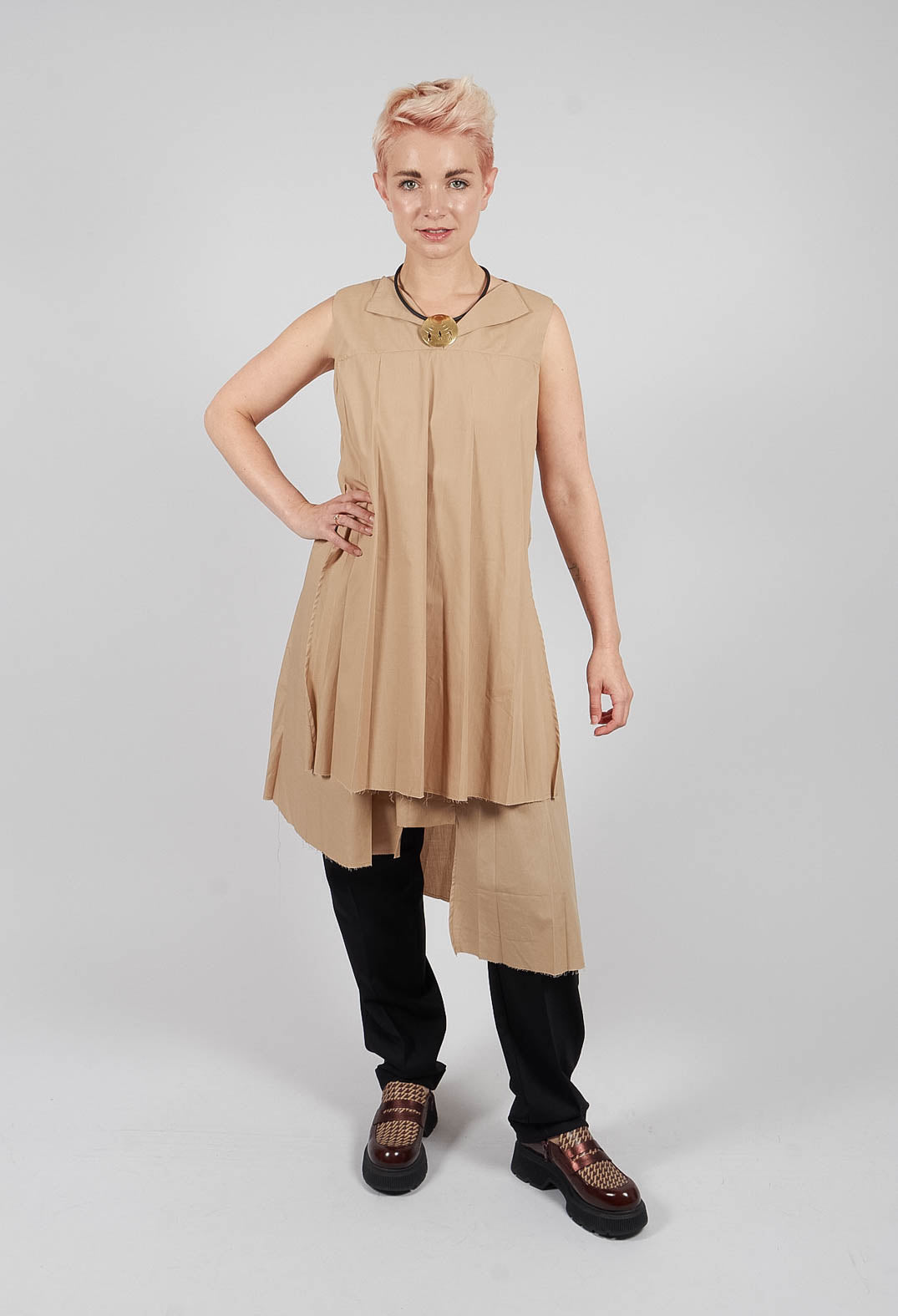 Sleeveless Tunic in Corda