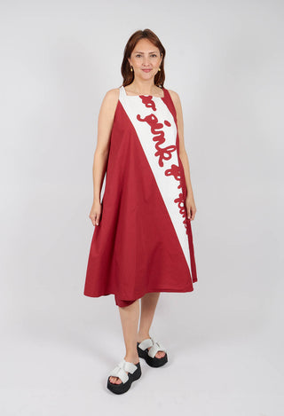 Sleeveless Shift Dress in Berry Print