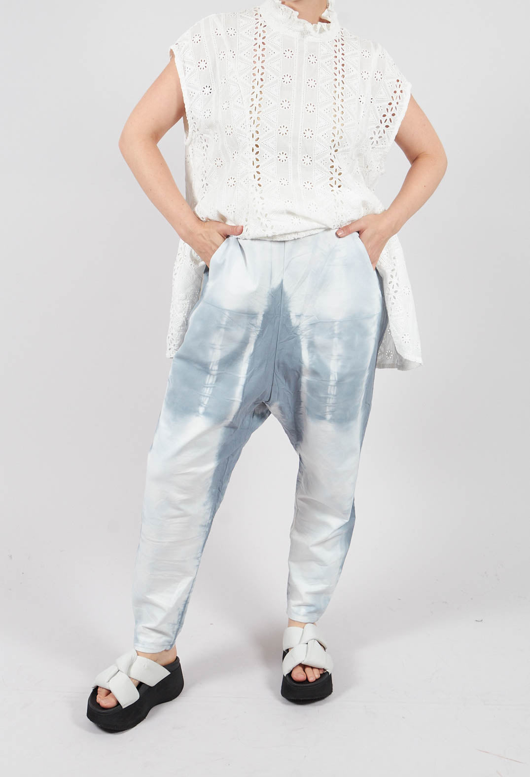 Gelder Trousers in Wind Blue