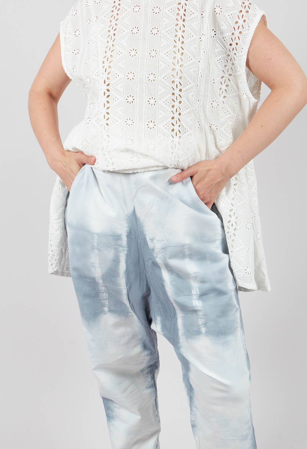 Gelder Trousers in Wind Blue