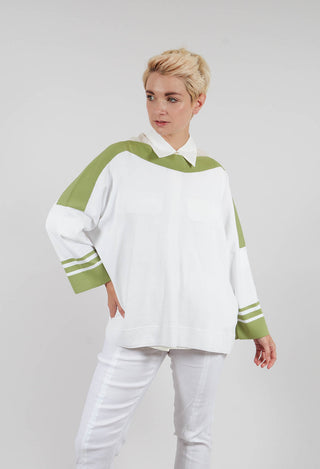 Jumper with Three Quarter Length Sleeves in White and Green