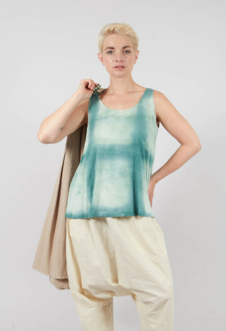 Relevantcent Top in Grass Green