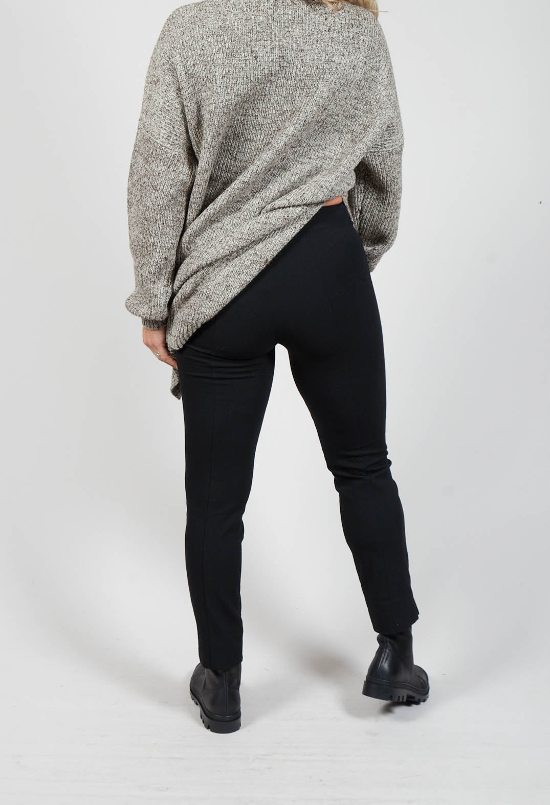 Labrador Trousers in Nero