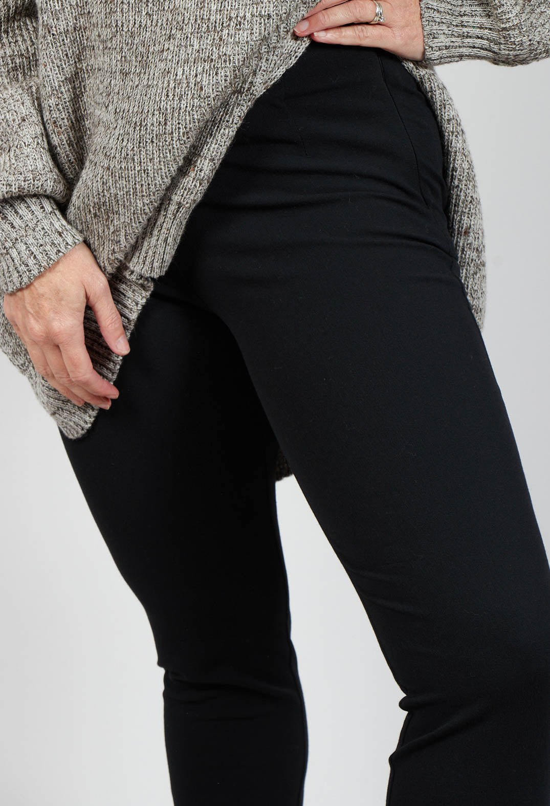 Labrador Trousers in Nero