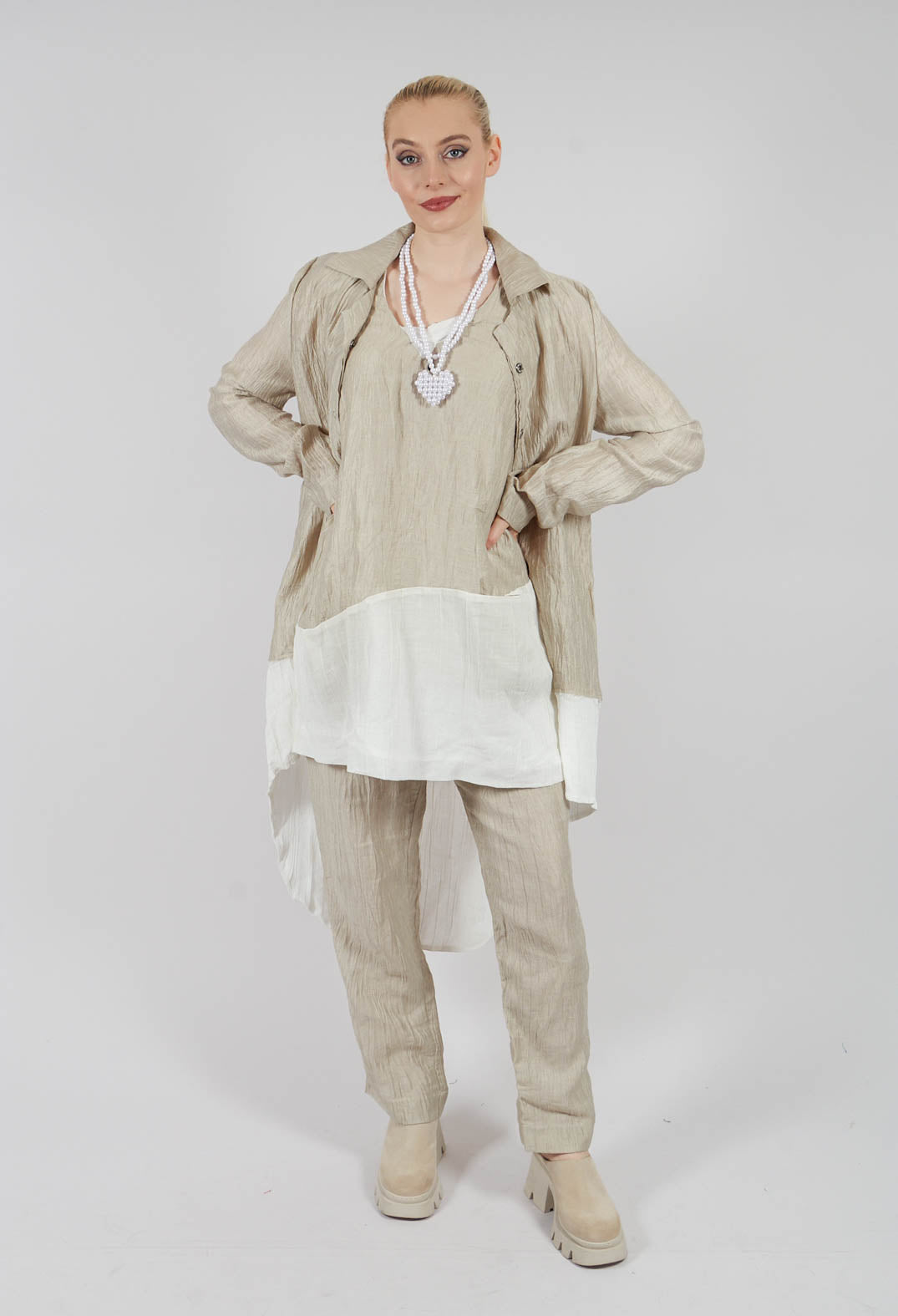 Marie Lou Tunic in Beige
