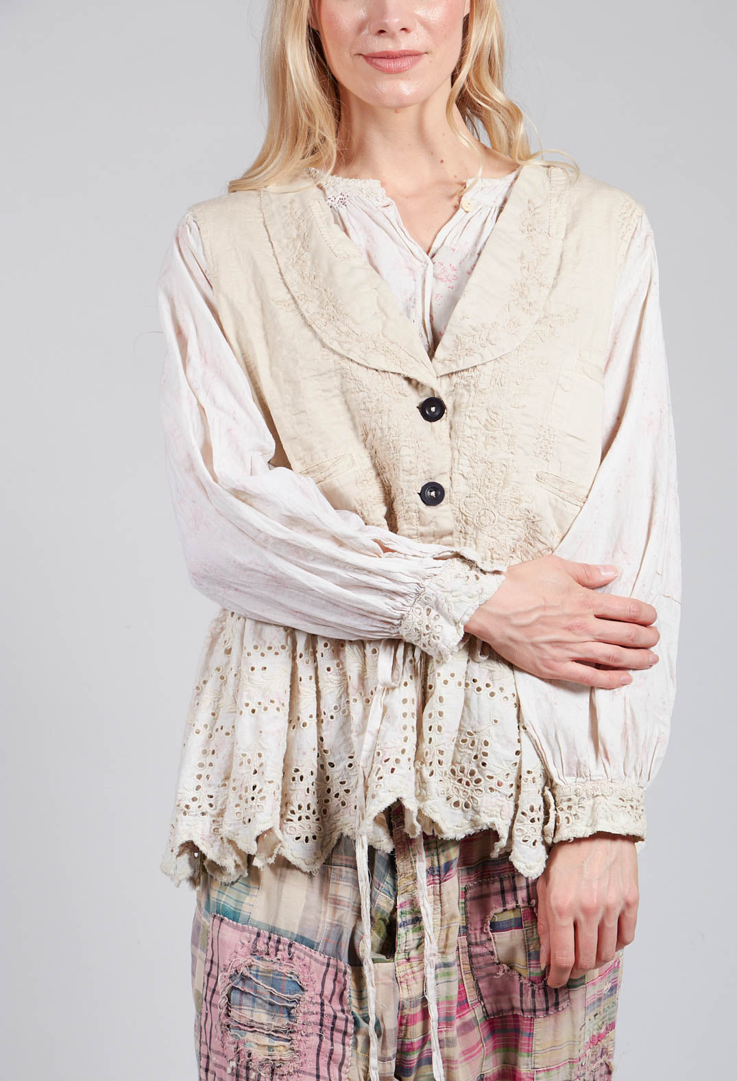 Embroidered Aysel Vest In Moonlight
