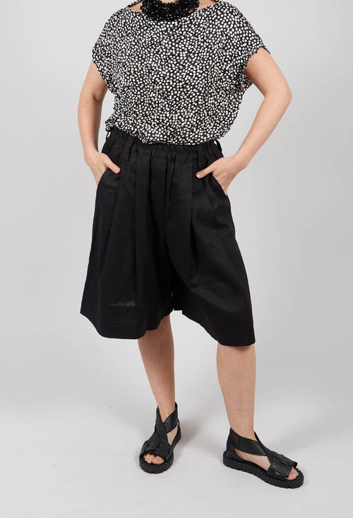 Pleated Shorts in Black