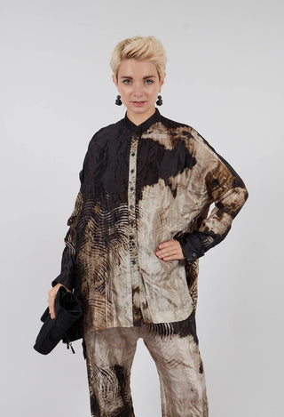 Button Up Pattern Shirt in Single Variant