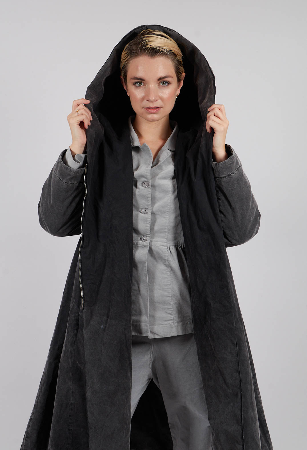 Hooded Jacket in Pewter