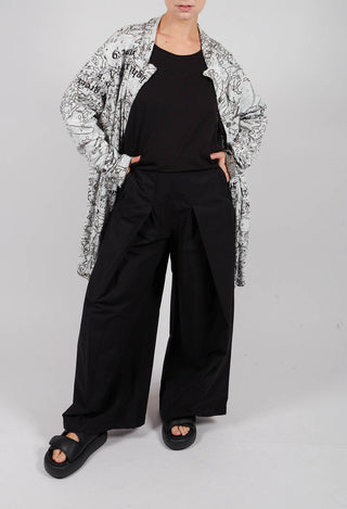 Trousers with Oversized Pleats in Black