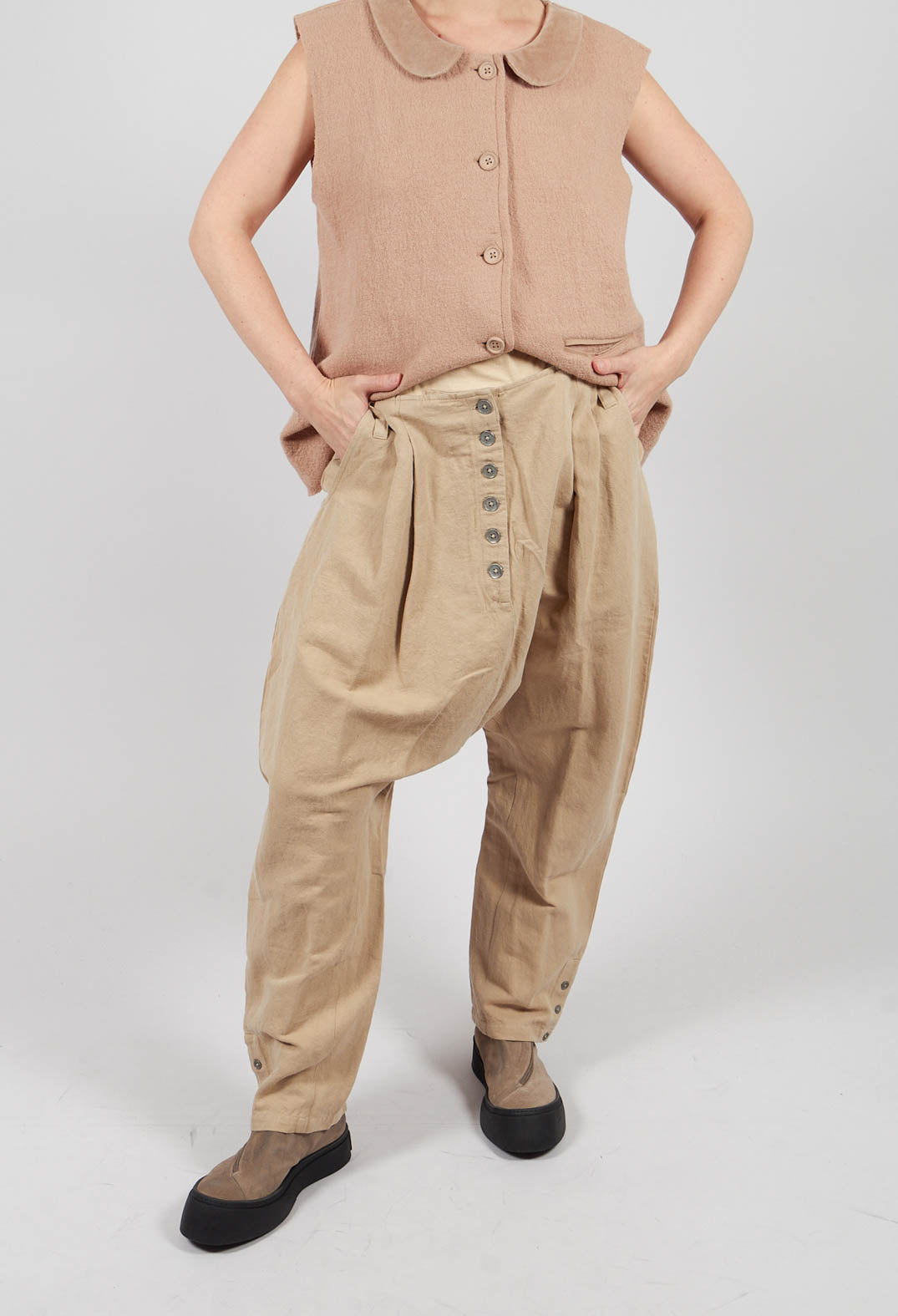 Merja Trousers in Sand