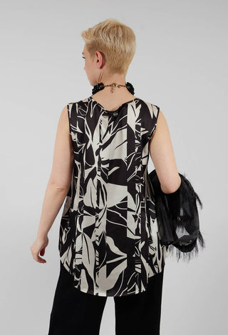 Cue Sleeveless Top in Black Print