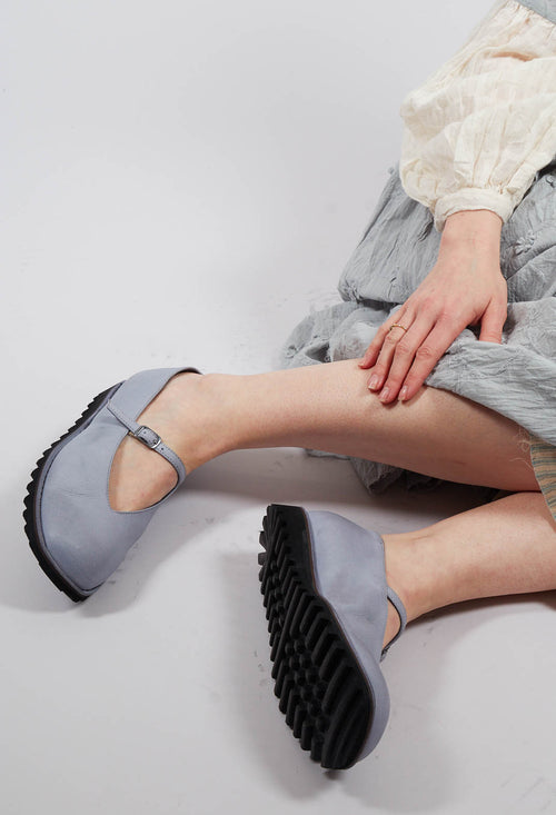 Closed Toe Bar Flat Shoes in Gasoline Lavanda