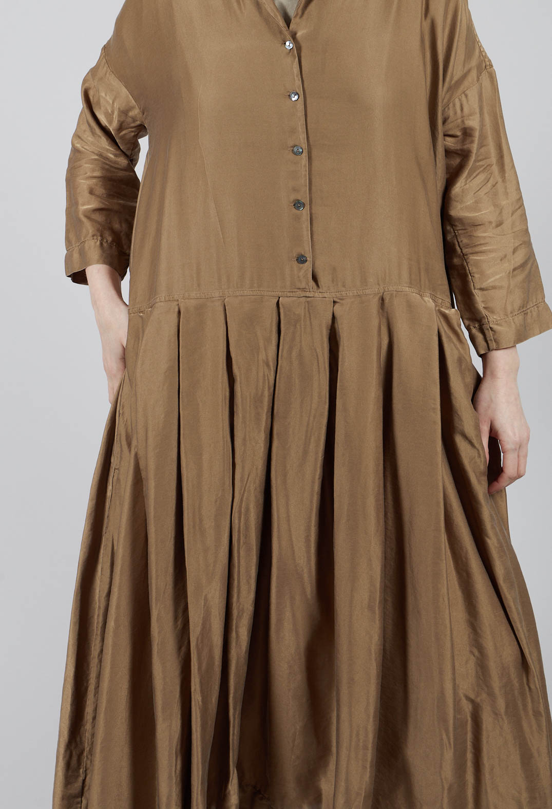 Pleated Collar Dress SC in Gold