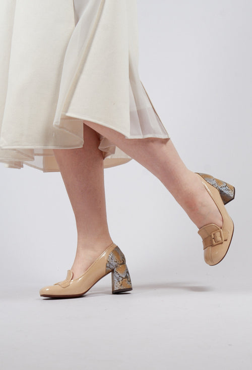 Somota Buckle Heel in Sand