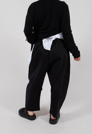 Ojo Trousers in Black