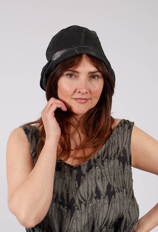 Monte Hat in Cold Black