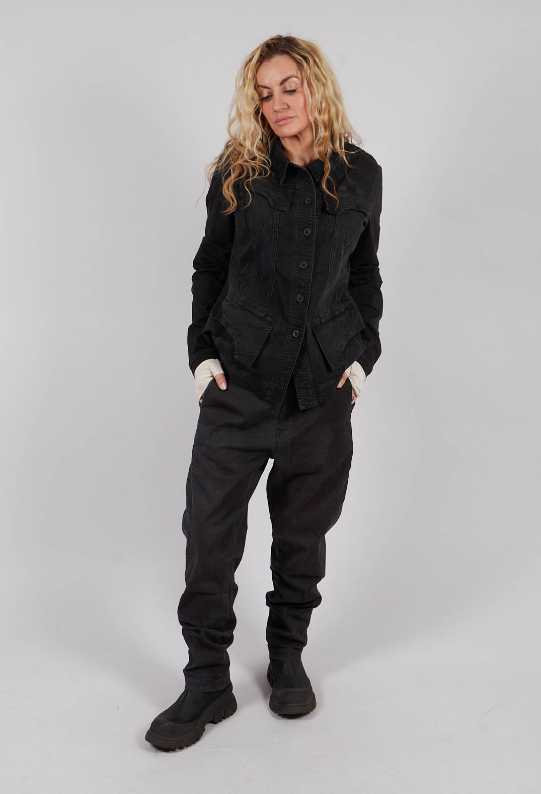 Slim Leg Trousers with Belt in Turf Black - 1070101