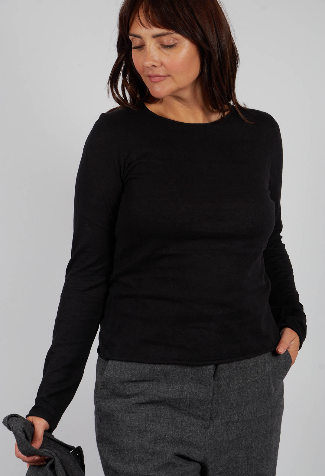 Long Sleeve Jumper in Black - 1740701