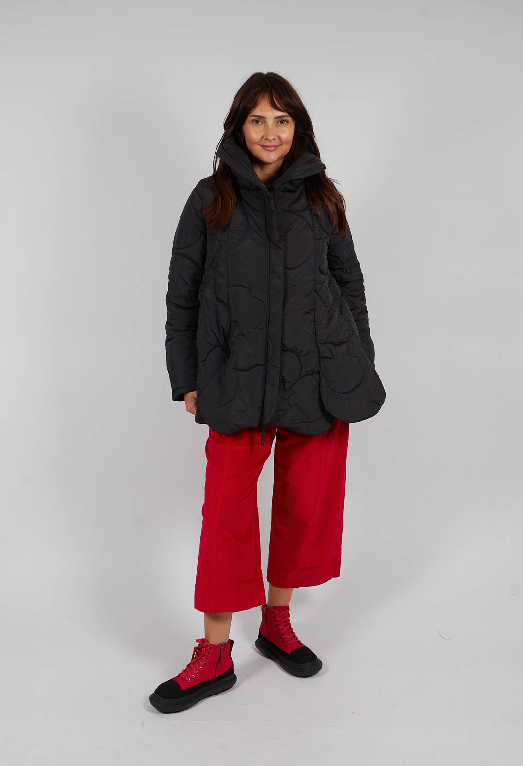 Quilted Tulip Jacket in Black - 3191104