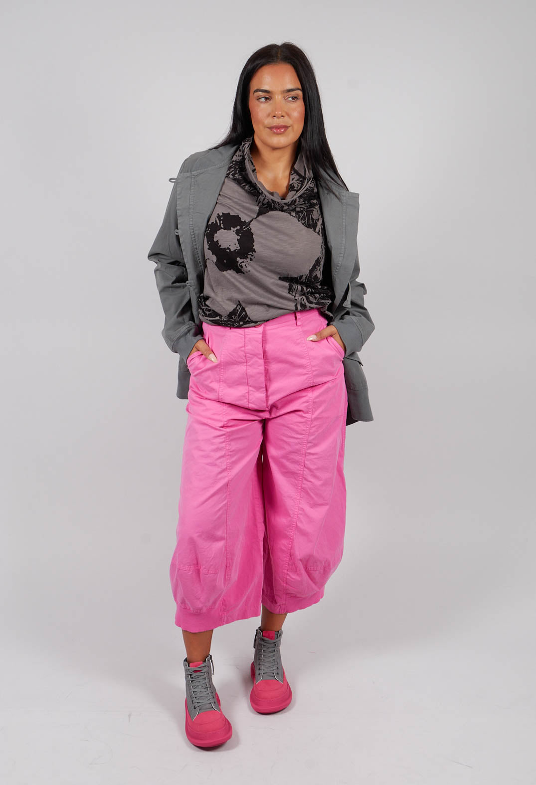 Cropped Balloon Leg Trousers in Lily - 3200105