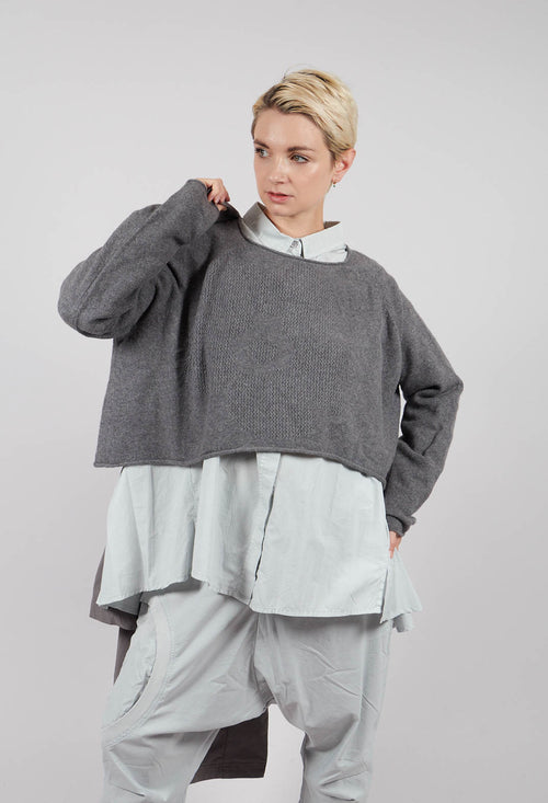 Cropped Pullover with Stitched Motif in Dark Grey - 3270702