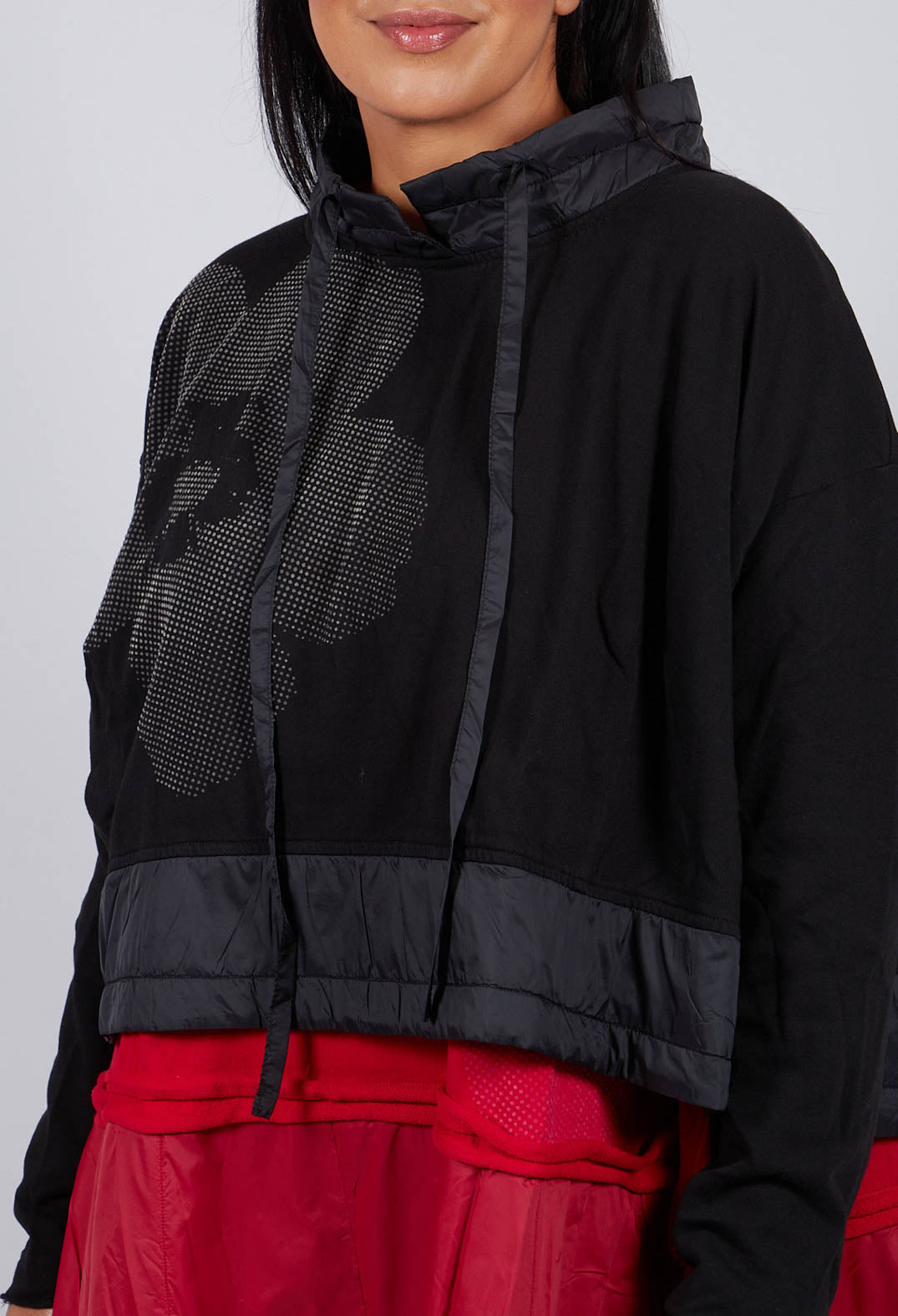 Dual Fabric Top in Black with Greyflock - 3290520