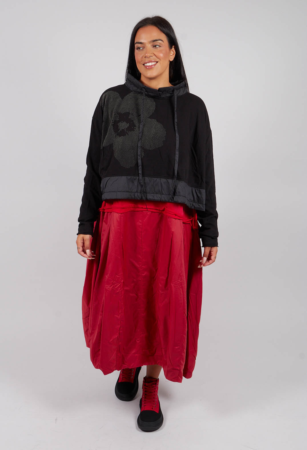 Dual Fabric Top in Black with Greyflock - 3290520