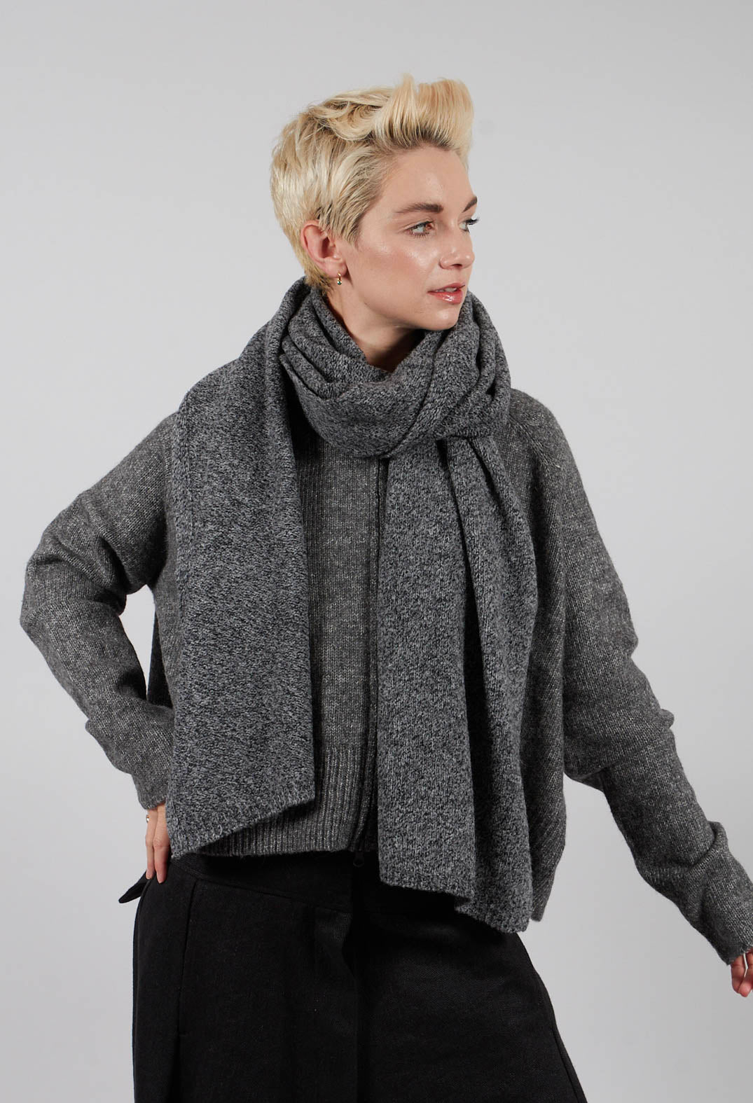 Oversized Knitted Scarf in Dark Grey - 3317705