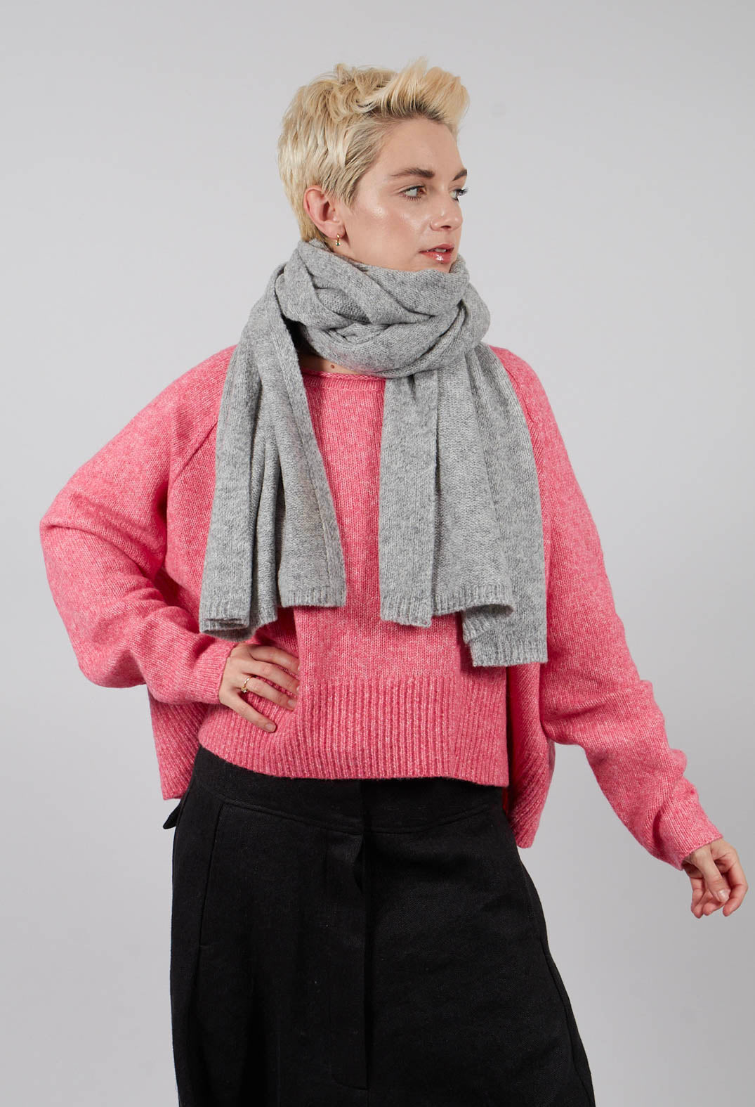 Oversized Knitted Scarf in Light Grey - 3317705