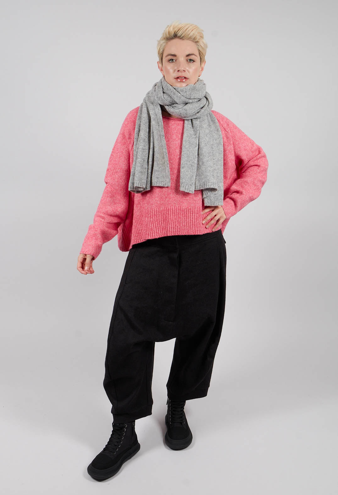 Oversized Knitted Scarf in Light Grey - 3317705