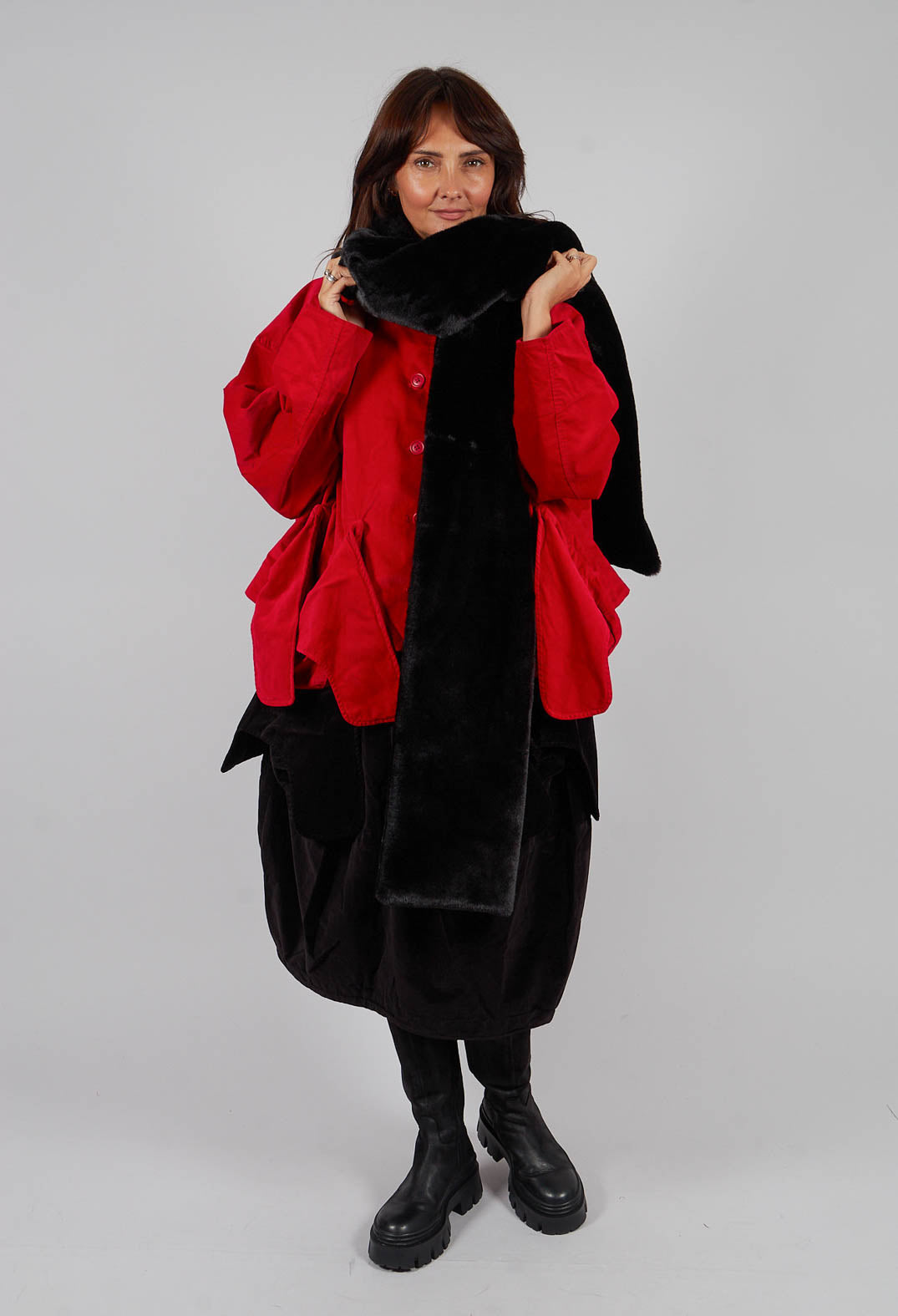 Faux Fur Oversized Scarf in Black - 3431403