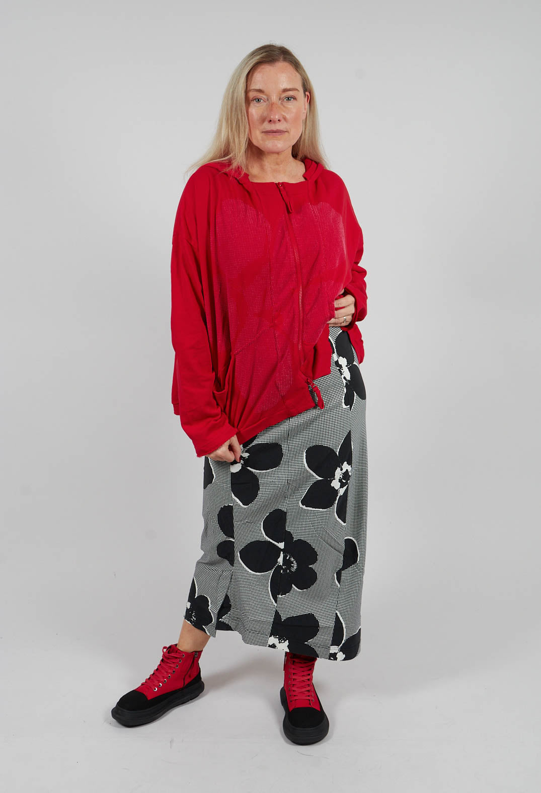 Longline Pencil Skirt in Black Off White Print - 3440301