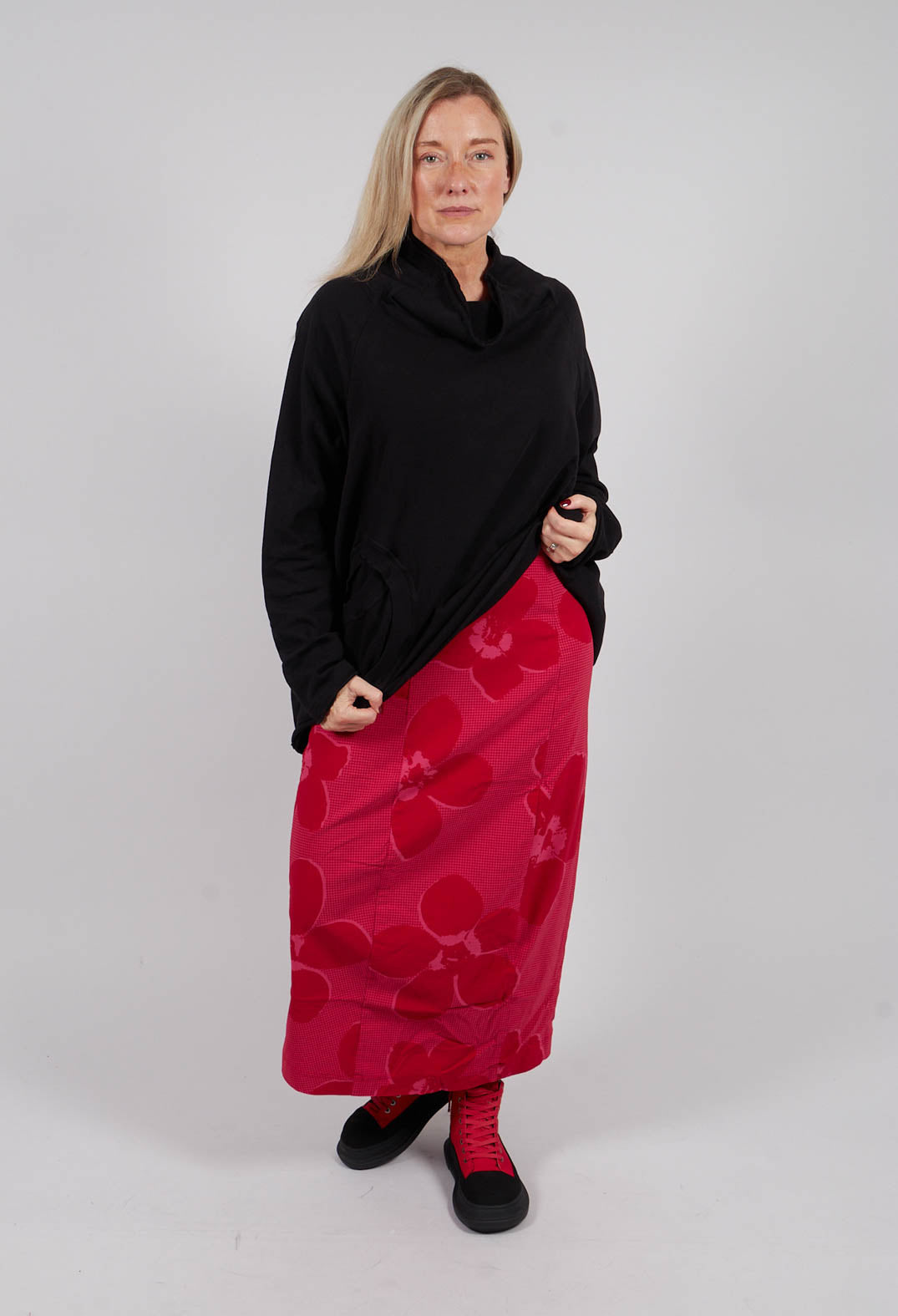 Longline Pencil Skirt in Rose Print - 3440301
