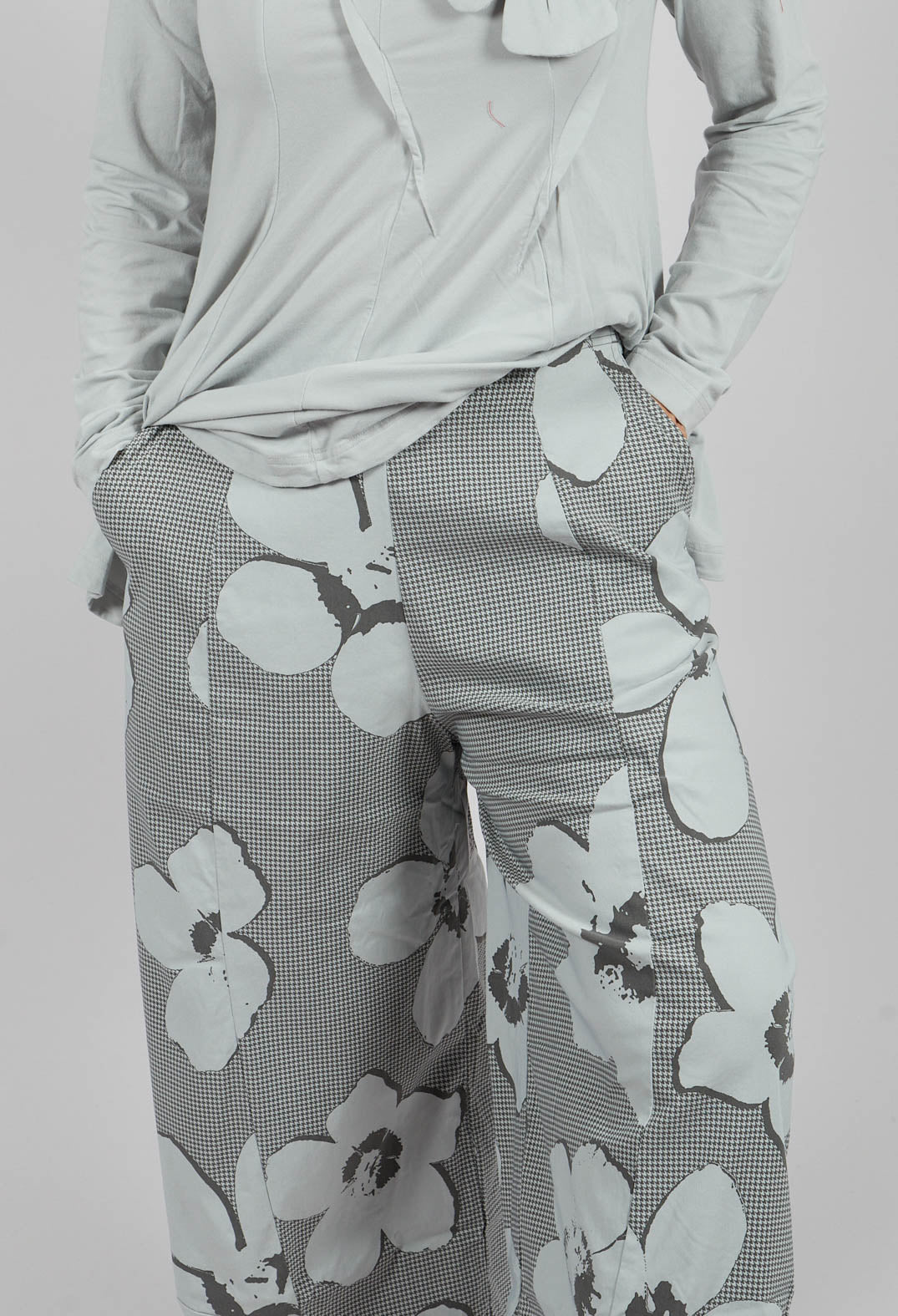 Pull On Balloon Leg Trousers in Dark Grey Print - 3440110