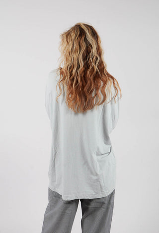 Long Sleeve T-Shirt with Motif in Light Grey Print - 3470503