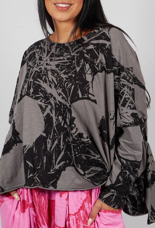 Long Sleeve T-Shirt in Black Print - 3640501