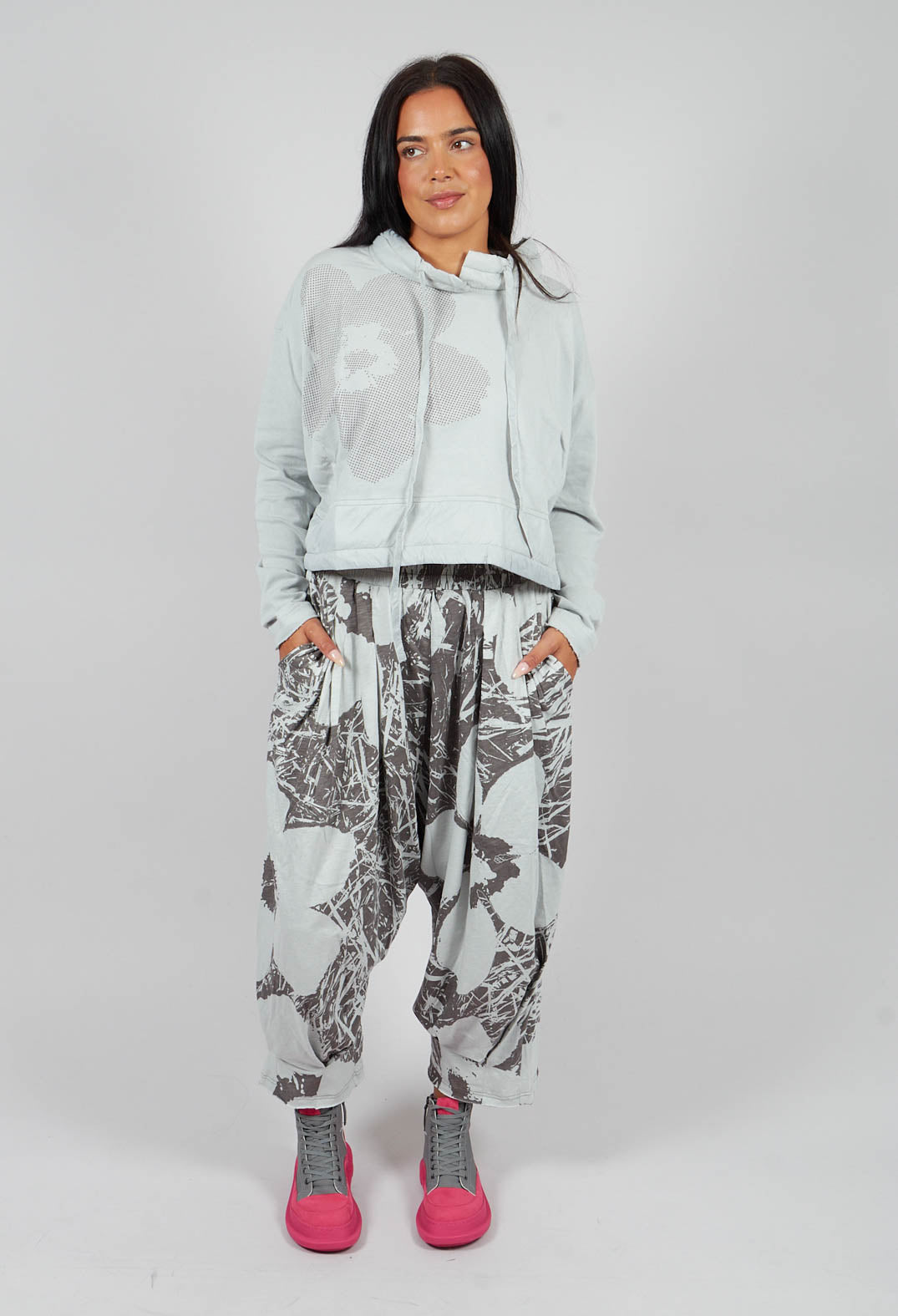 Jersey Balloon Trousers in Dark Grey Print - 3640108