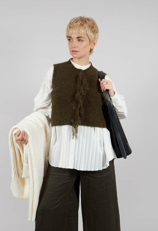 Cropped Sleeveless Cardigan in Moss Green