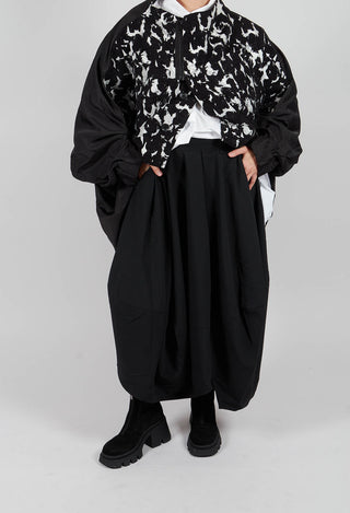 Asymmetric Skirt in Black