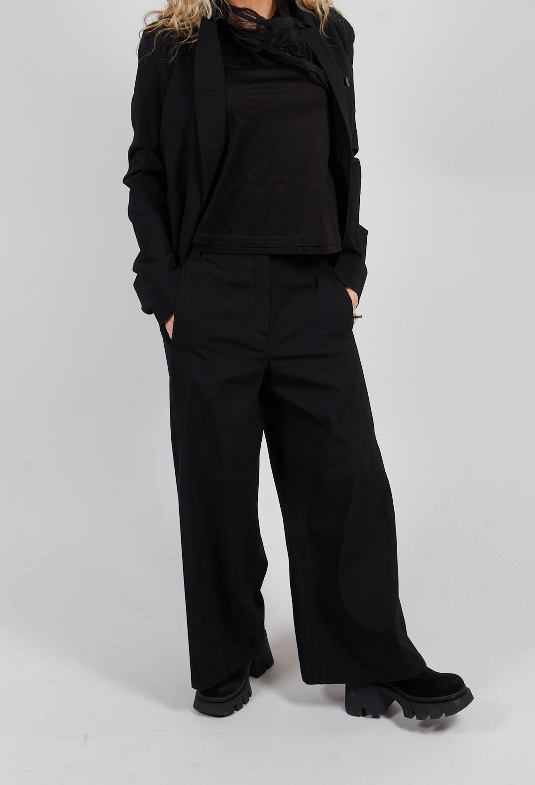 Jul Trousers in Black