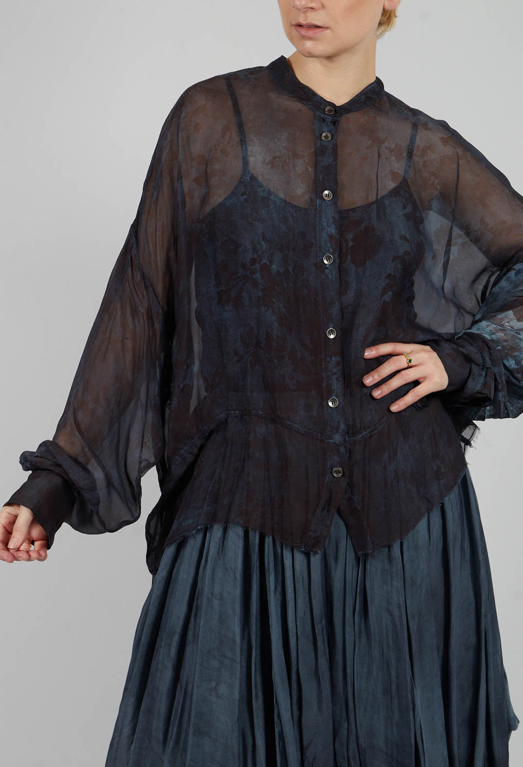 Boxy Shirt in Midnight Blue Print