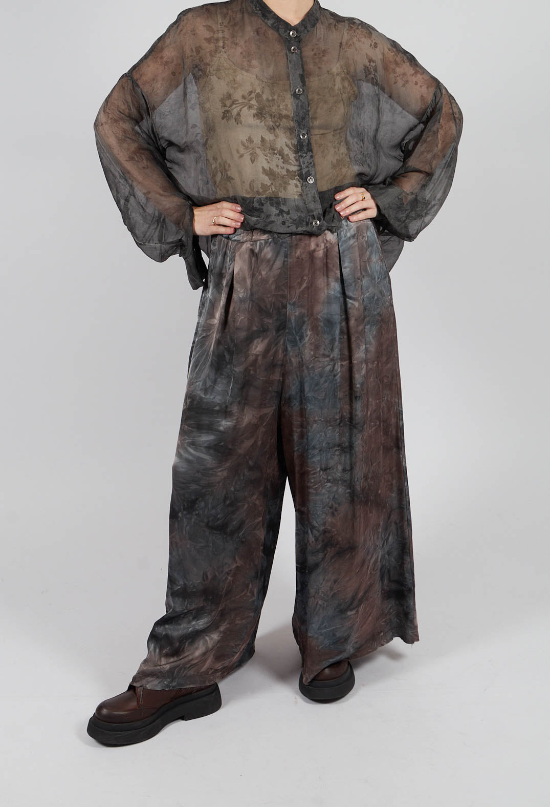 Palazzo Trousers in Bengal Brown