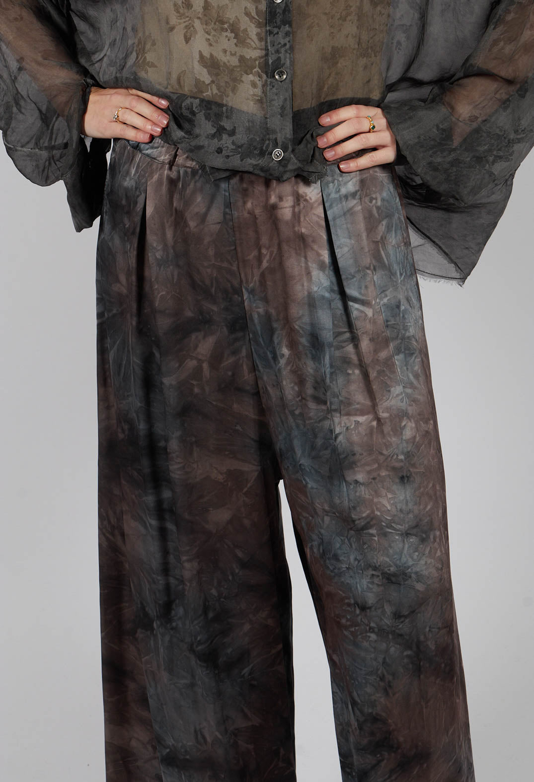 Palazzo Trousers in Bengal Brown