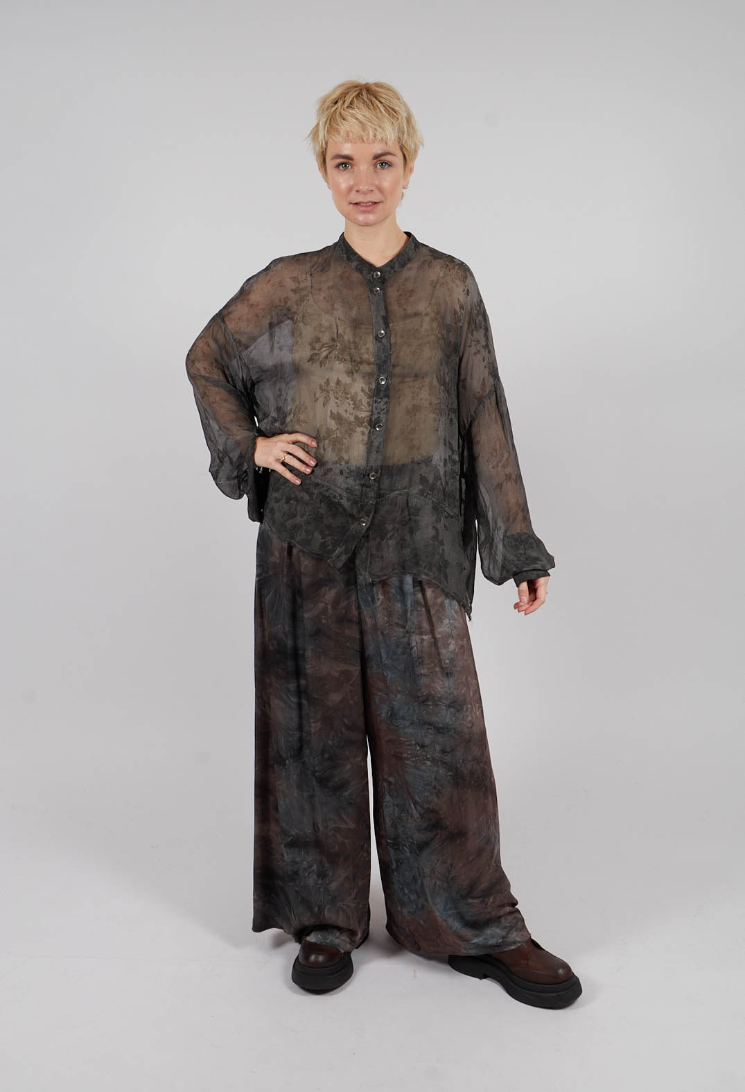 Palazzo Trousers in Bengal Brown
